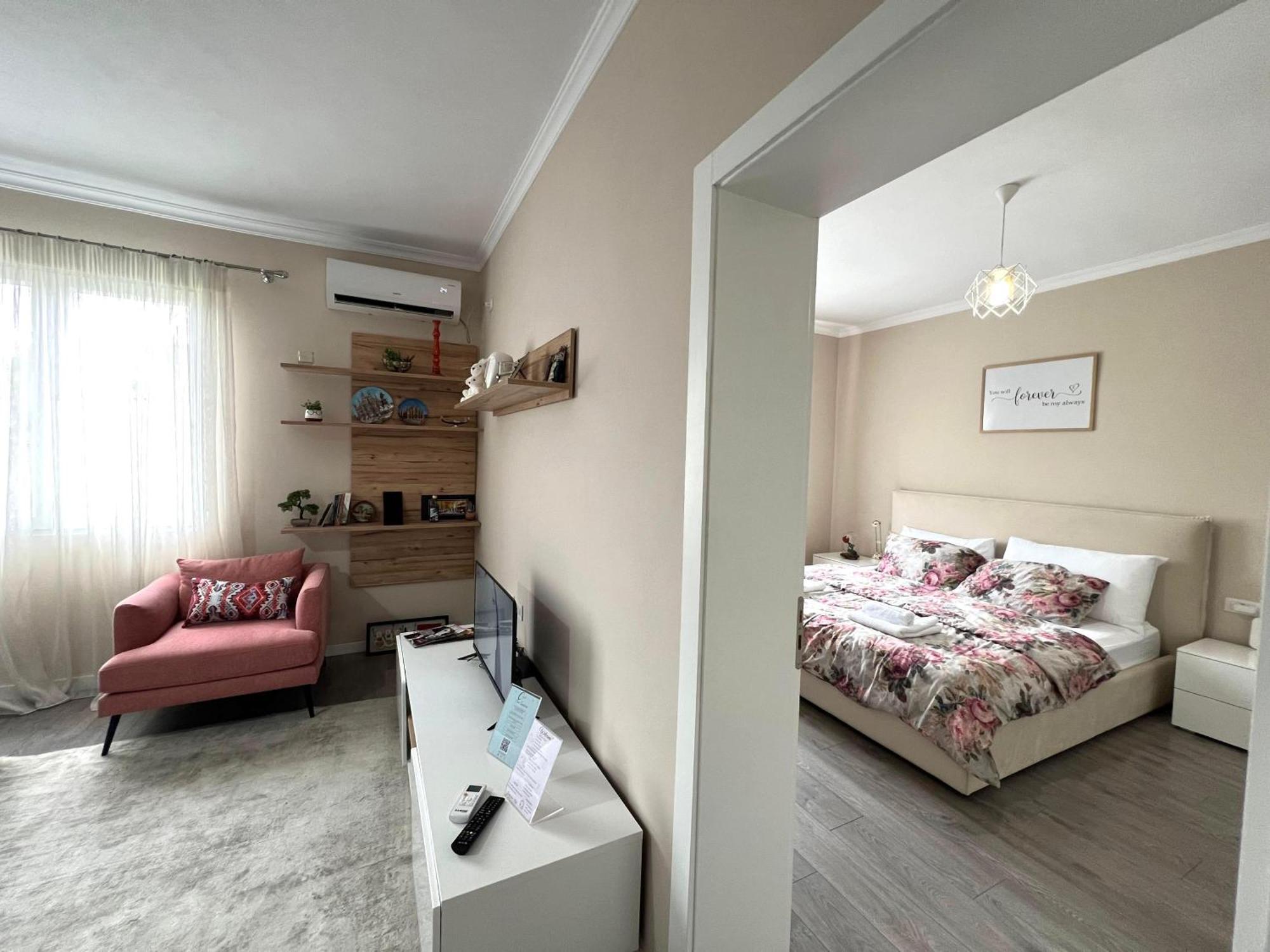 Apartament Cozy Flat Near Air Albania Stadium 1 Tirana Zewnętrze zdjęcie